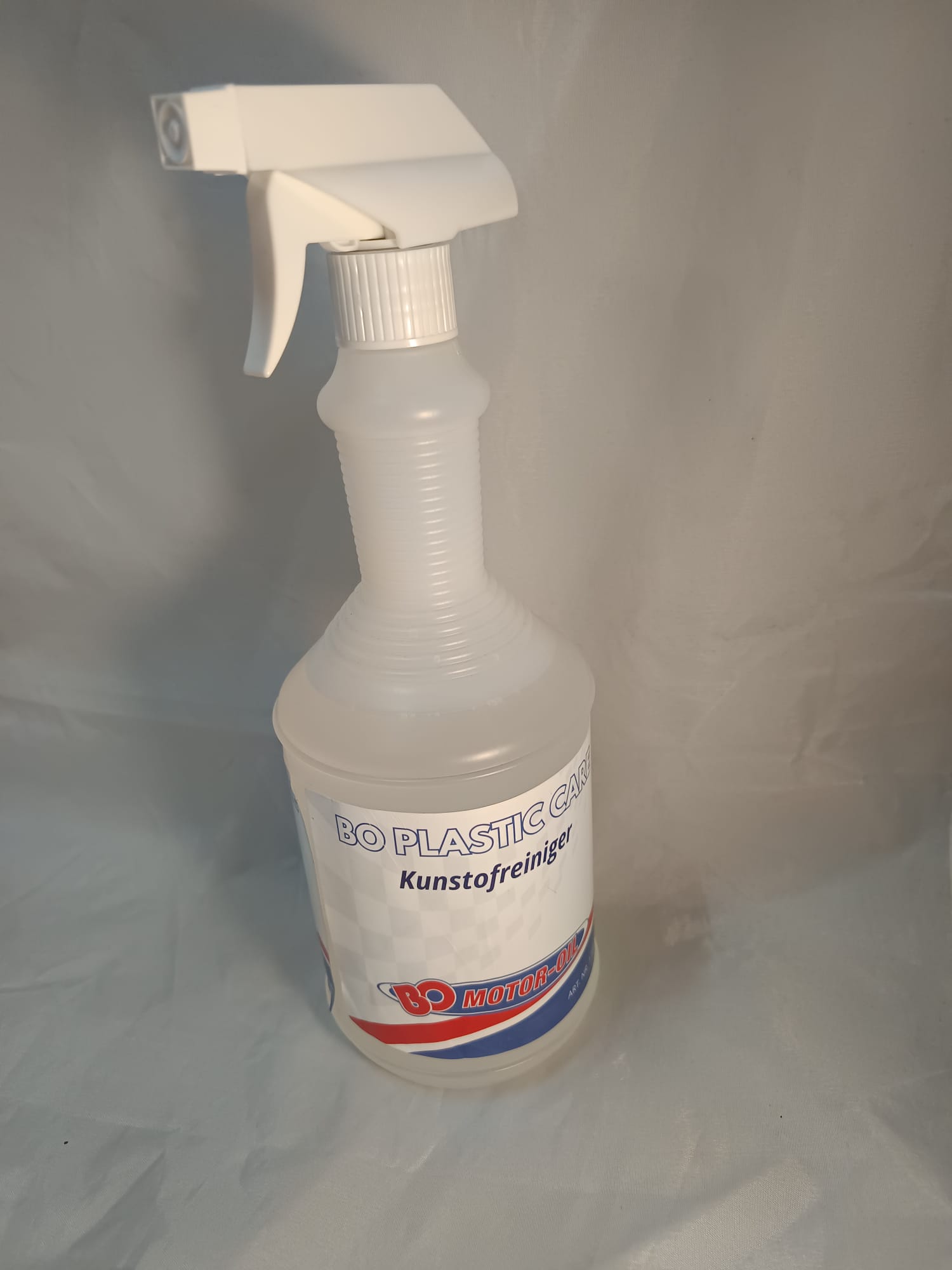 BO  Motor-Oil  Plastic Care kunststofreiniger 1 liter