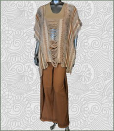 Aztec square poncho brown