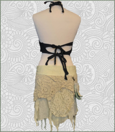 Asymetric top black