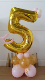 Standing number balloon