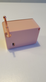 Mini bluetooth speaker retro radio pink