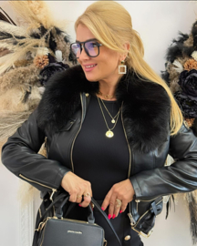 Camilla Jas Zwart