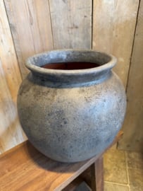 Mooie grote pot