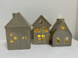 Aardewerk huisje met led licht