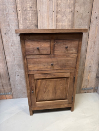 Teak kastje met lades en deurtje