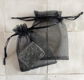 Organza zakje  zwart