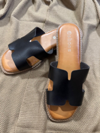 Slippers / Muiltjes  zwart