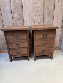 Set 2 teak nachtkastje met lade