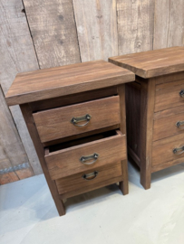 Set 2 teak nachtkastje met lade