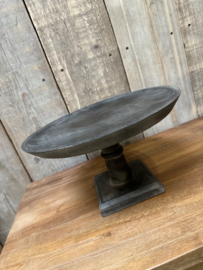 Rond houten plateau op voet
