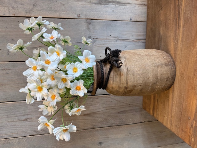 Stoere Nepalese pot met touw