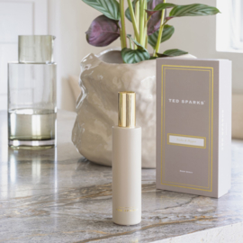 Ted Sparks roomspray  Tonka & Pepper