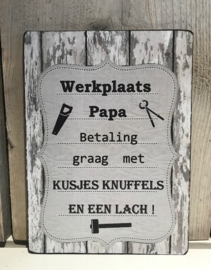 Houten tekstbord Werkplaats Papa