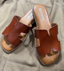 Slippers / Muiltjes Cognac