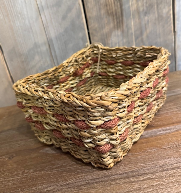 Compact rieten mandje