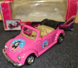 Volkswagen Kever cabrio kleur rose