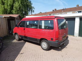 Volkswagen T4 camper 4 persoons bj 1996 verkocht