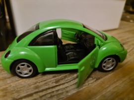 New Beetle schaal 1/32 Die Cast met frictie motor
