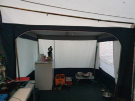 Knaus Blue Line type 450 5 persoons bj 2001 top staat Dorema voortent luifel en uitbouw verkocht