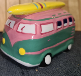 Volkswagen T1 bus spaarpot ongeveer 10 cm met surfplank