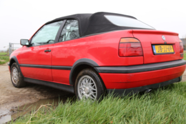 Volkswagen Golf cabrio bouwjaar 1994 1.8 benzine apk  31-01-2022 220000 km nap aanbieding😉