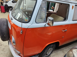 Volkswagen T2 ab Westfalia Bouwjaar 1972 verkocht