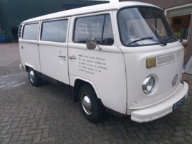 Volkswagen T2 b 8 pers bj 1974 nw motor verkocht