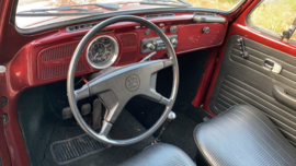 Volkswagen Kever 1200 bj 1972 1500 cc motor verkocht