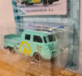 Majorette T1 Pick Up Doka 1 op 64 met surfplank