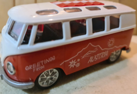 Volkswagen T1 bus Austria schaal 1 op.34