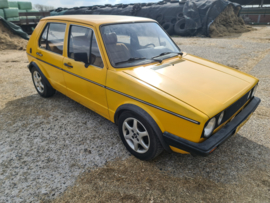 Volkswagen Golf 1 bouwjaar 1982 1500 cc benzine automaat apk 9-2023 verkocht