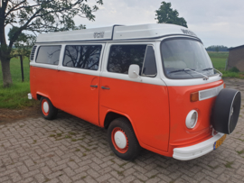 Volkswagen T2 b 4 persoons camper bj 1973 Verkocht
