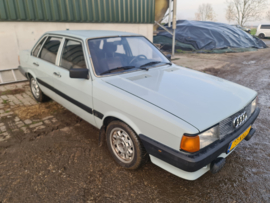 Audi 80 bj 7-1986 1600 cc 5 bak apk 1-2023 verkocht