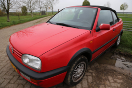 Volkswagen Golf cabrio bouwjaar 1994 1.8 benzine apk  31-01-2022 220000 km nap aanbieding😉