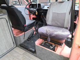 Volkswagen T3 Kampeerauto bj 1983 benzine verkocht