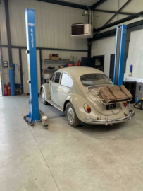 Is binnen Volkswagen Kever 1968 schuurvonds 2 eigenaar