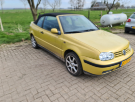 Volkswagen Golf 4 cabrio 1800 cc bj 1999 apk 22-02-2025 nw dak verkocht