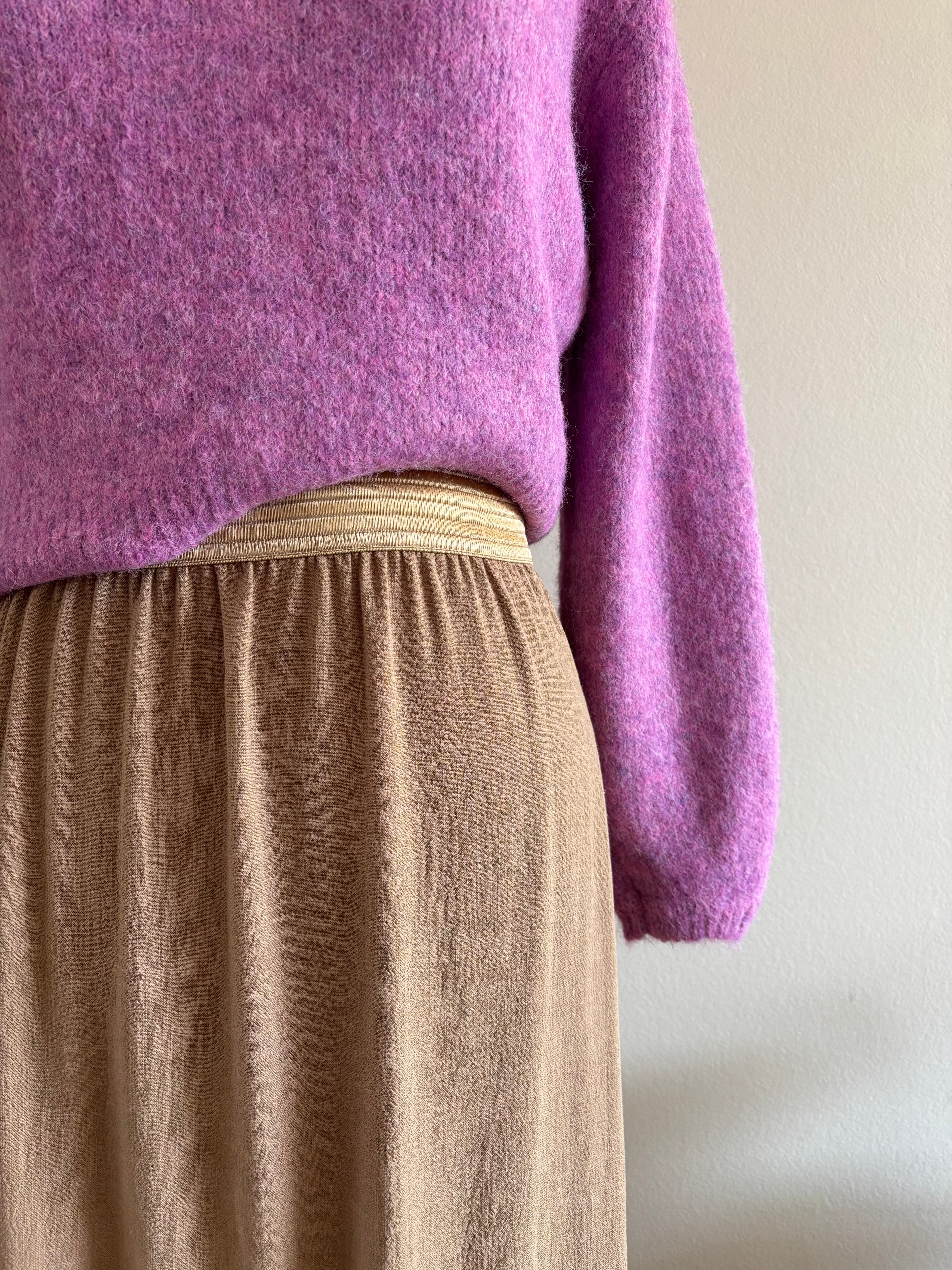 Mocca linnen rok met sierband