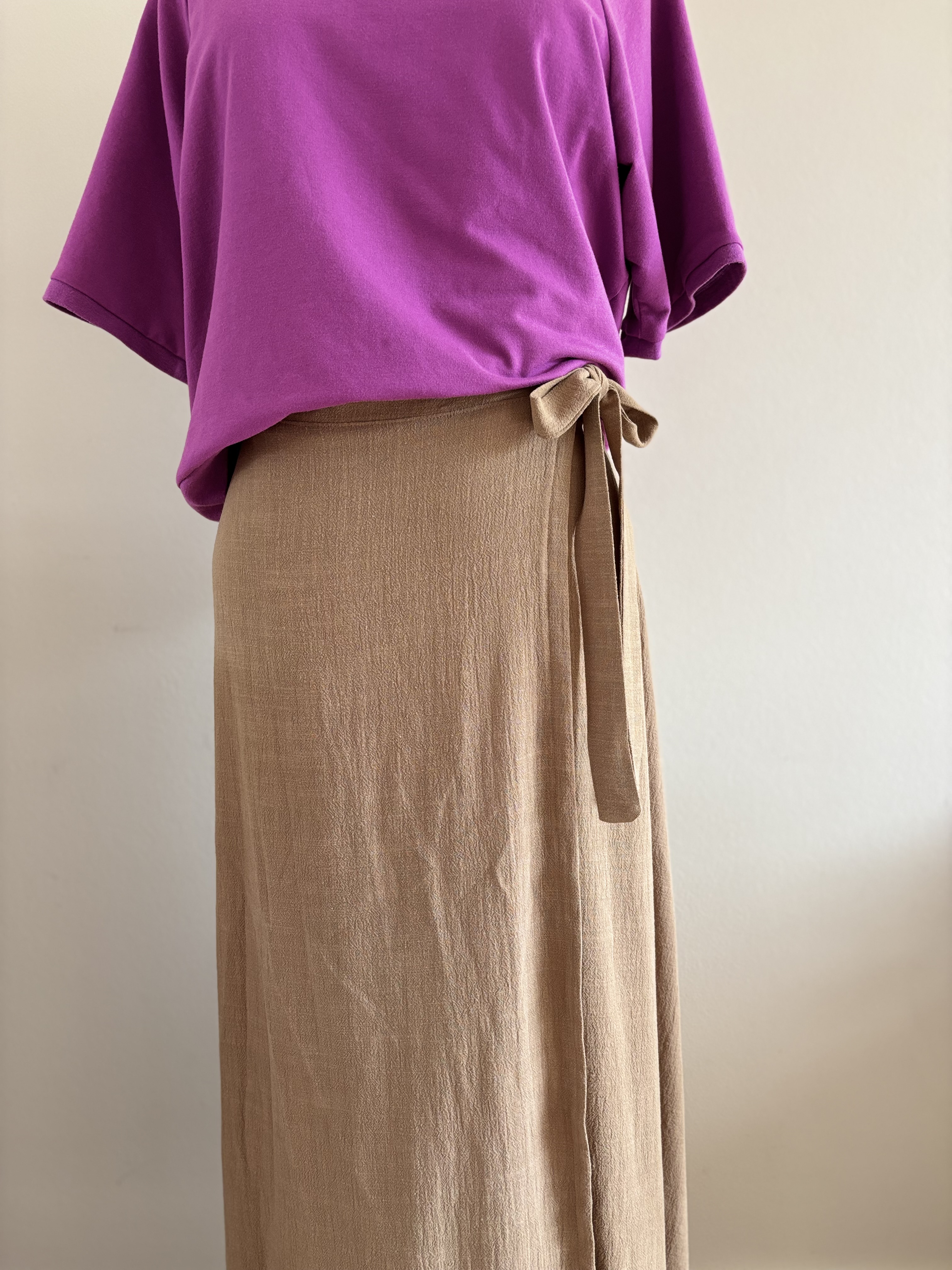Damesoverslagrok linnen/viscose mocca