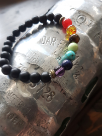 Lavastenen armband met healing balance beads in mooie kleuren