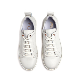 Velvet sneaker in 'White' leer