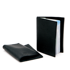 Passport holder in 'Black'