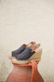 Lynn Leo sleehak espadrille in 'Brown'