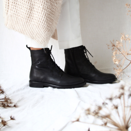 Baylee veterboots hoog in 'Black'