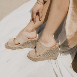 Liv bi clr banden espadrille in 'Dune'