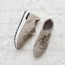 Sadie Stars jogger in 'Pietra' suede