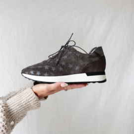 Sadie Stars jogger in 'Carbon' suede