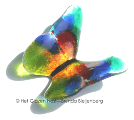 Kleurige vlinder in glaskunst