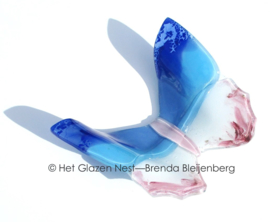 Blauw en roze vlinder