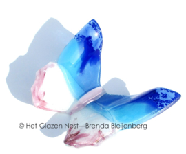 Blauw en roze vlinder